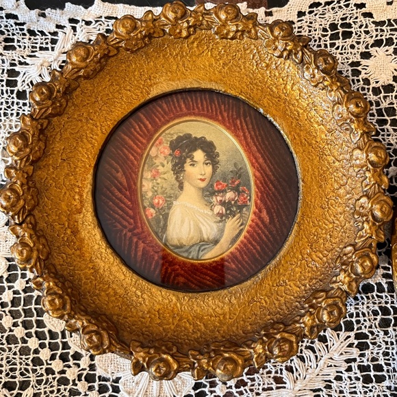 Vintage Gold pictures - Picture 2 of 9